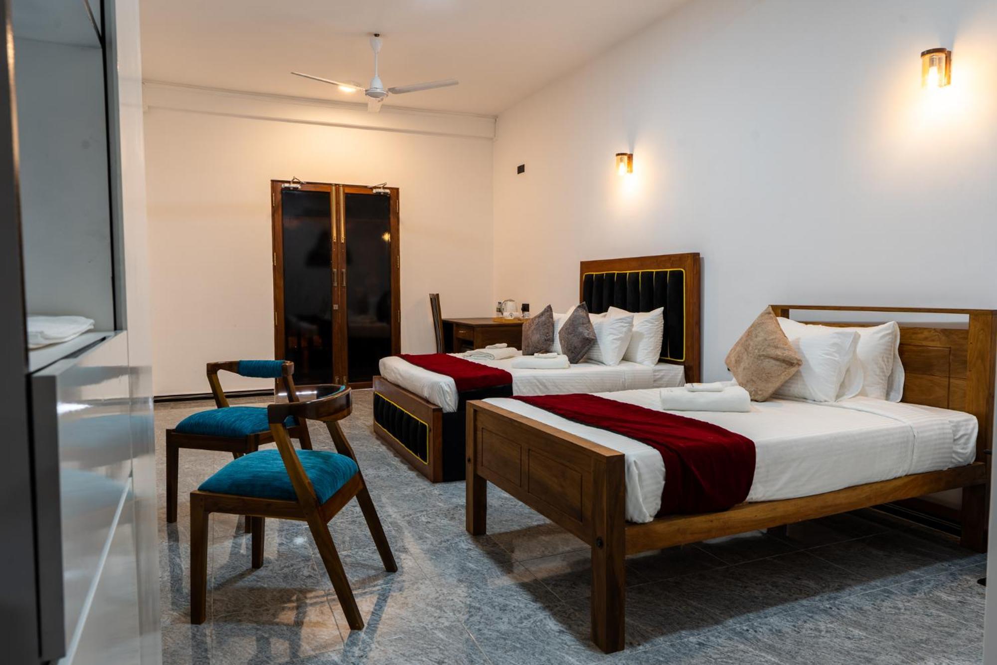 Golden Stars Hotel Dambulla Eksteriør billede