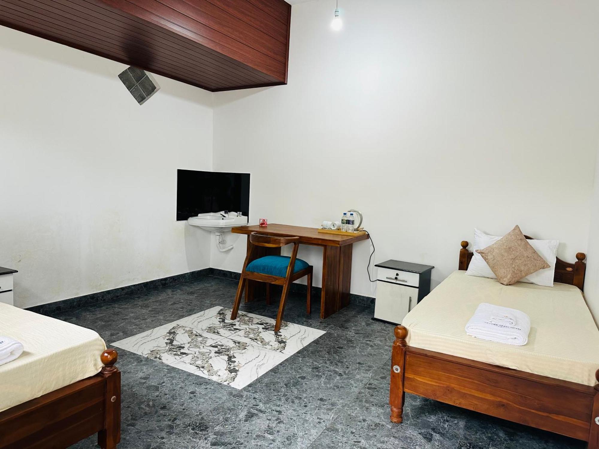 Golden Stars Hotel Dambulla Eksteriør billede