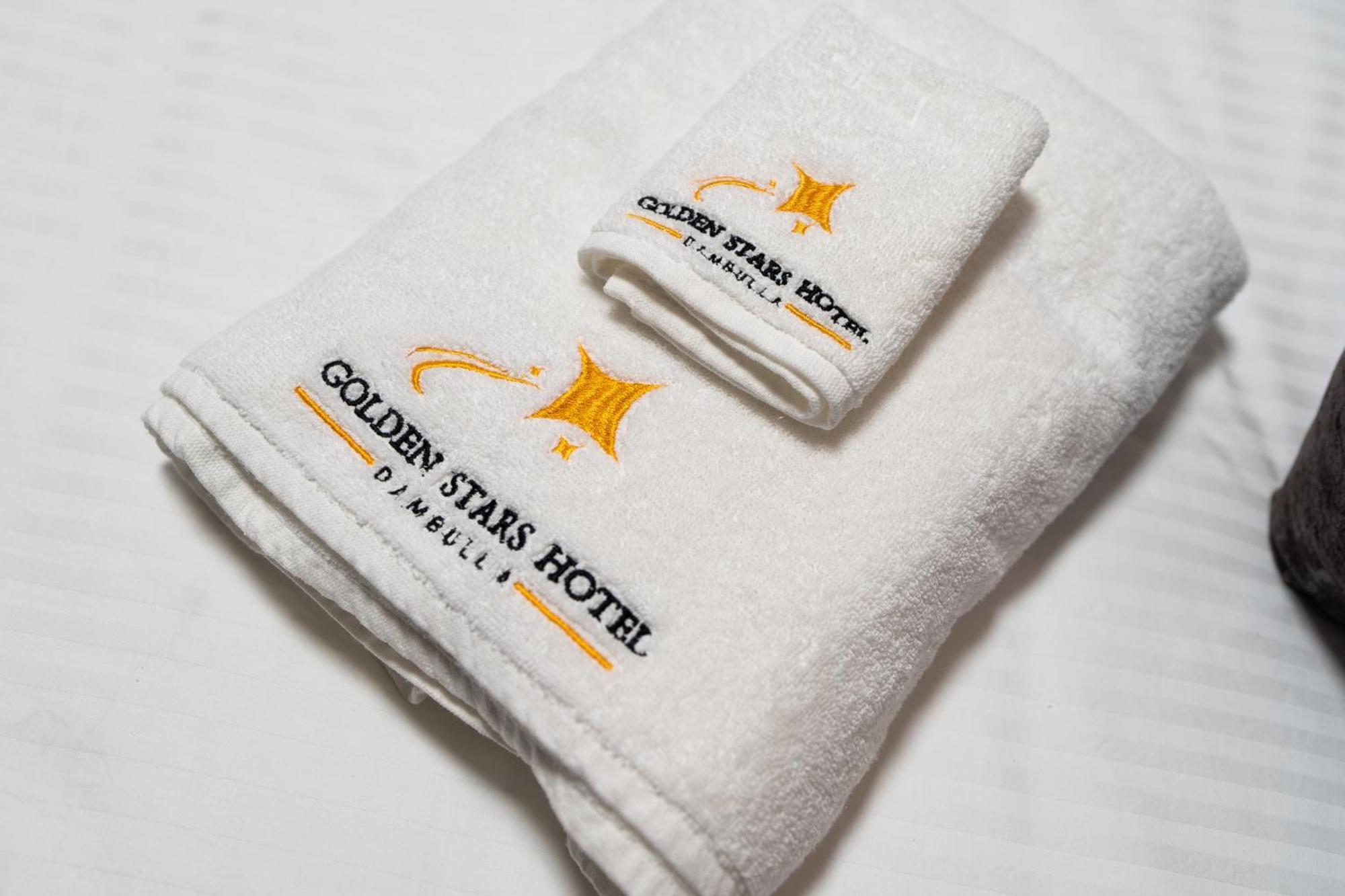 Golden Stars Hotel Dambulla Eksteriør billede